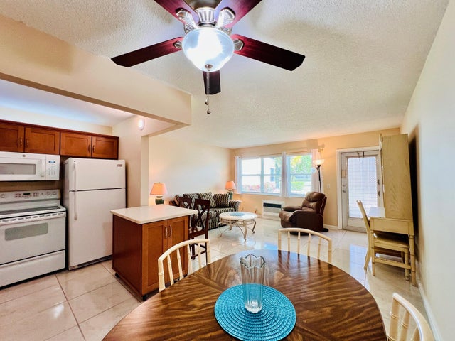 3 of 14 - 312 Northampton P, West Palm Beach, FL