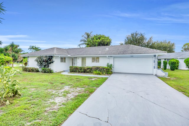 1 of 30 - 9390 Se Little Club Way N, Tequesta, FL