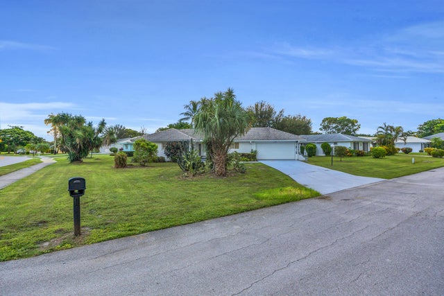 3 of 30 - 9390 Se Little Club Way N, Tequesta, FL