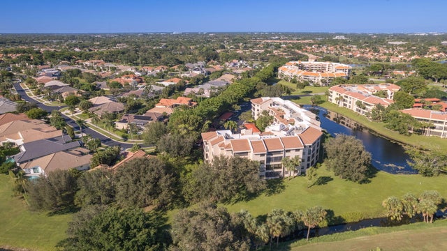 5 of 29 - 7546 La Paz Boulevard #105, Boca Raton, FL