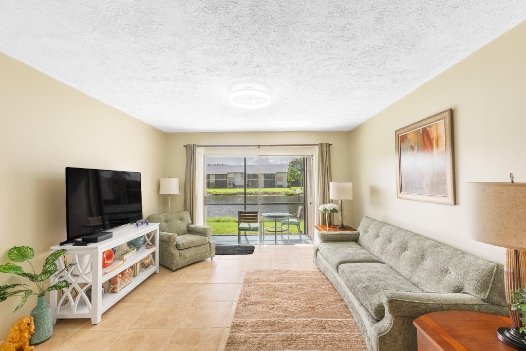 3171 Se Aster Lane #1103, Stuart