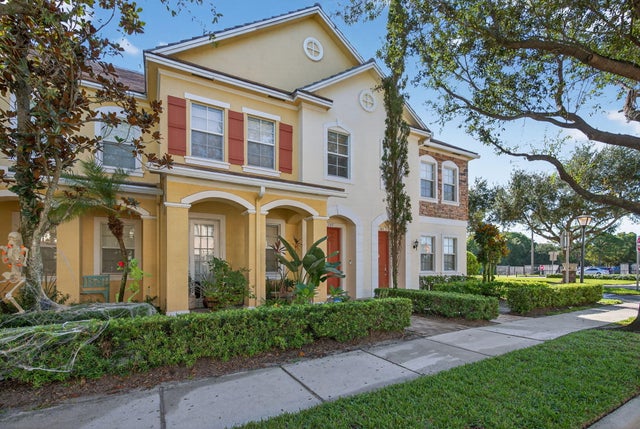 1 of 67 - 107 Ennis Lane, Jupiter, FL