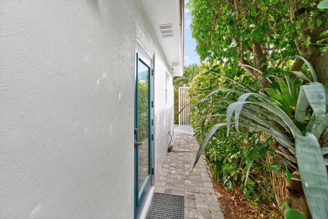 5 of 33 - 217 E 23rd Street, Riviera Beach, FL