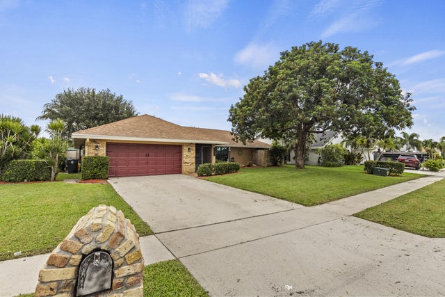 2 of 42 - 8272 Blue Cypress Drive, Lake Worth, FL