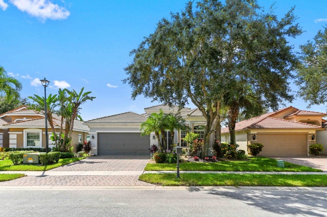2 of 38 - 9752 Donato Way, Lake Worth, FL