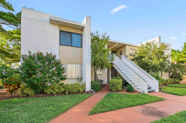 2 of 36 - 1501 Ne 13th Terrace #h16, Jensen Beach, FL