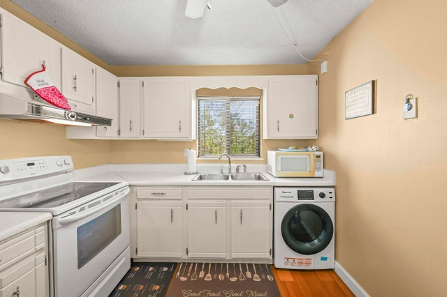 3 of 36 - 1501 Ne 13th Terrace #h16, Jensen Beach, FL