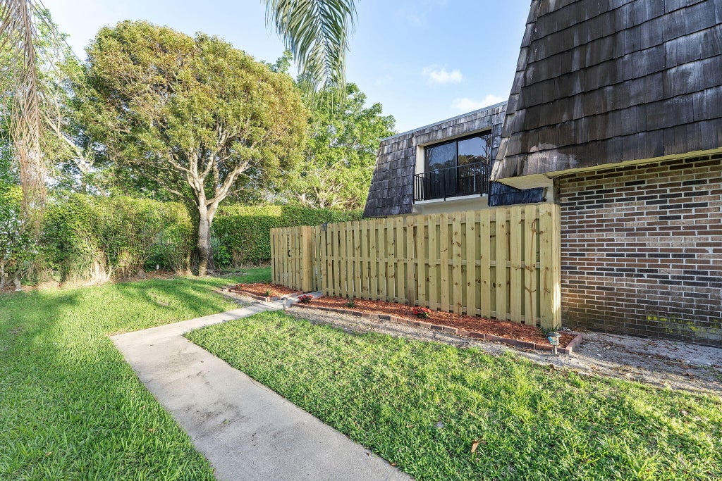 1624 Forest Lakes Cir #c, West Palm Beach