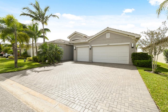 2 of 105 - 10985 Sw Ivory Springs Lane, Port Saint Lucie, FL