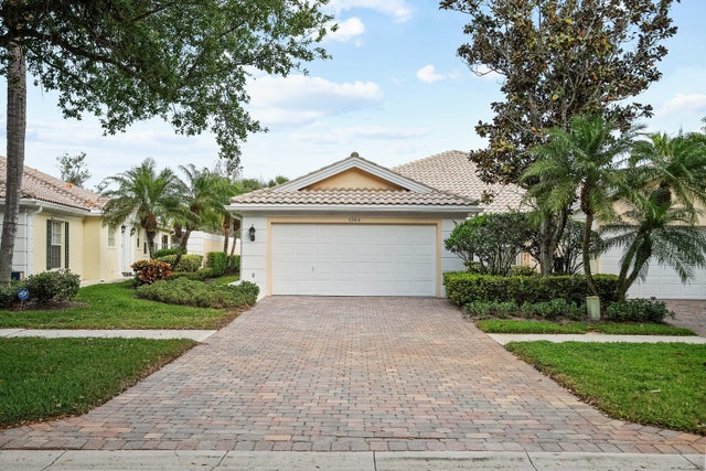 1 of 33 - 1364 Saint Lawrence Drive, Palm Beach Gardens, FL