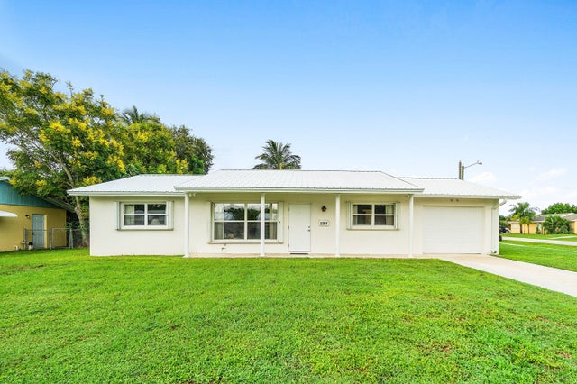 1 of 26 - 3364 Grove Road, Palm Beach Gardens, FL