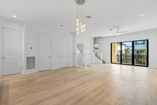 4 of 27 - 5333 Sagan Lane, Palm Beach Gardens, FL