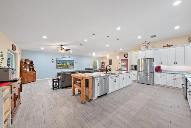 3 of 28 - 16117 N 70th Street, Loxahatchee, FL