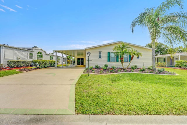 7945 Horned Lark Circle, Port Saint Lucie