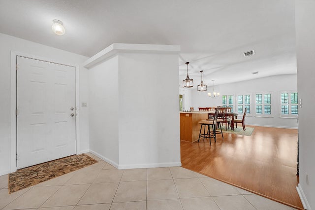 5 of 50 - 7945 Horned Lark Circle, Port Saint Lucie, FL