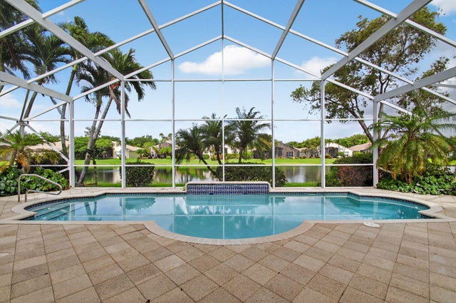 1 of 81 - 13221 Alhambra Lake Circle, Delray Beach, FL