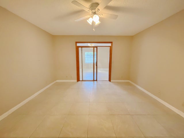 5 of 41 - 10089 Penzance Lane, Royal Palm Beach, FL