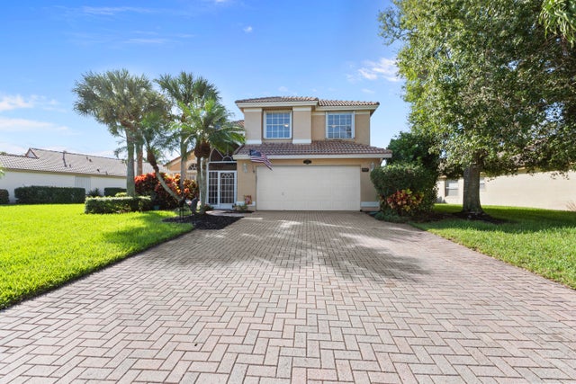 1 of 34 - 937 Se Westminster Place, Stuart, FL