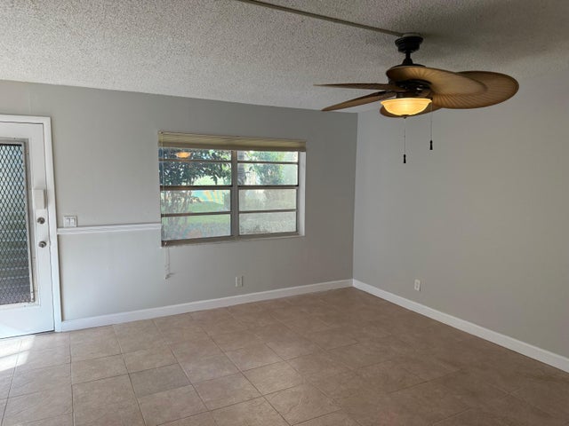 1 of 17 - 582 Flanders M, Delray Beach, FL