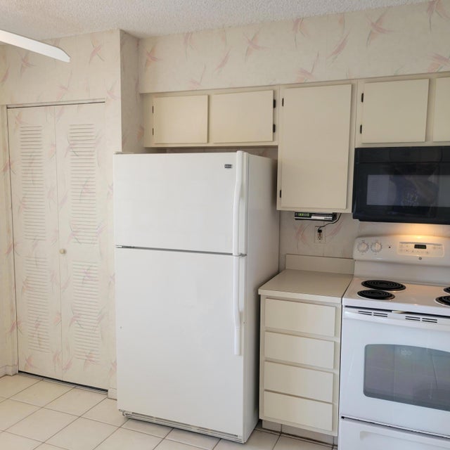 4 of 11 - 7351 Kinghurst Drive #404, Delray Beach, FL