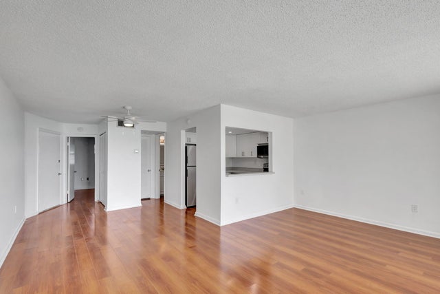 5 of 33 - 2936 Lake Shore Drive #108, Riviera Beach, FL
