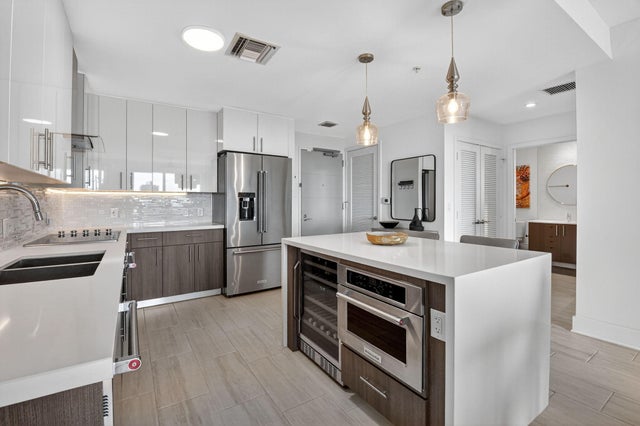 3 of 43 - 236 Se Fifth Avenue #405, Delray Beach, FL