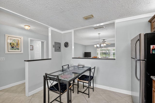 5 of 48 - 165 Amherst Lane, Lake Worth, FL