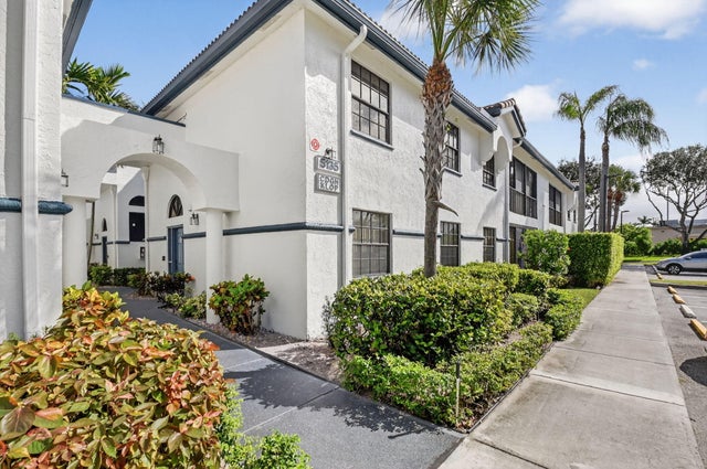 2 of 82 - 5135 Floria Drive #c, Boynton Beach, FL