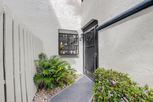 4 of 82 - 5135 Floria Drive #c, Boynton Beach, FL