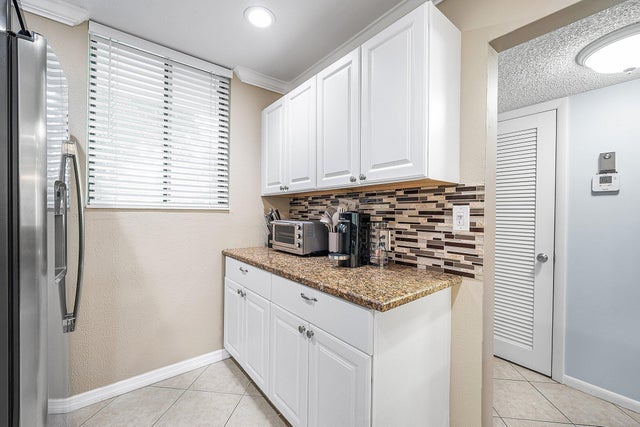 2 of 39 - 4381 Trevi Court #202, Lake Worth, FL