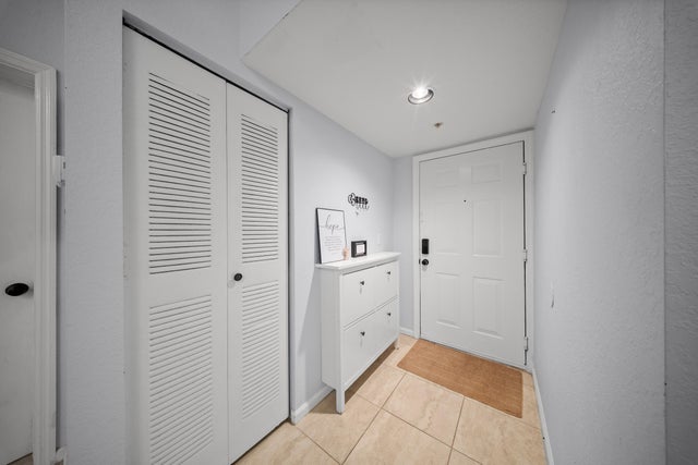 2 of 33 - 151 Sw Palm Drive #208, Port Saint Lucie, FL