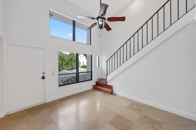 5 of 35 - 361 W Camino Real #9, Boca Raton, FL
