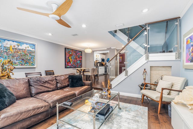3 of 36 - 810 Se 2nd Street #f, Fort Lauderdale, FL
