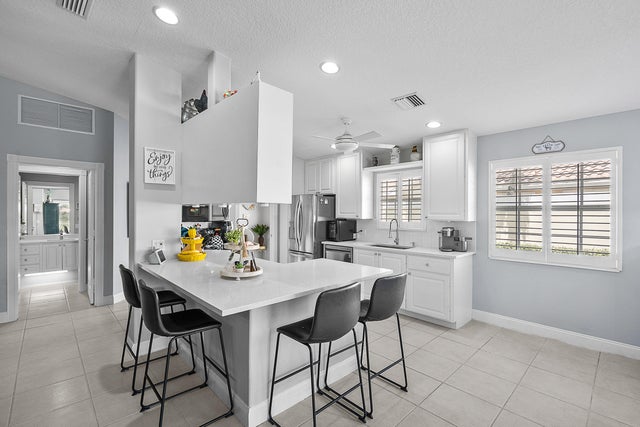 4 of 49 - 10811 Sw Elsinore Drive, Port Saint Lucie, FL