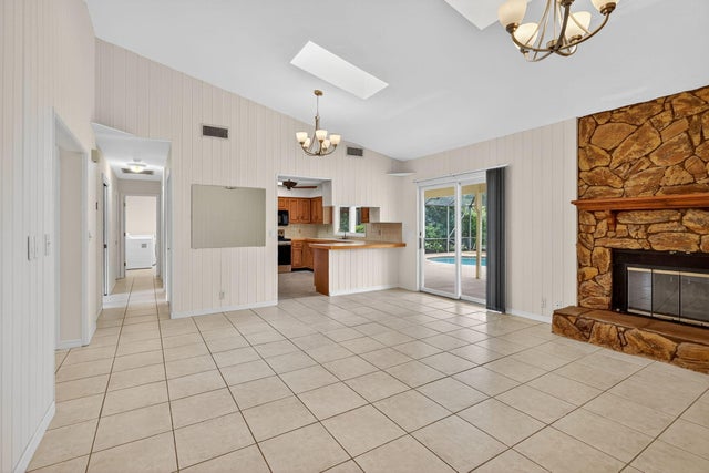 5 of 33 - 630 Ne Town Terrace, Jensen Beach, FL