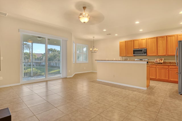 5 of 46 - 2136 Wingate Bend, Wellington, FL