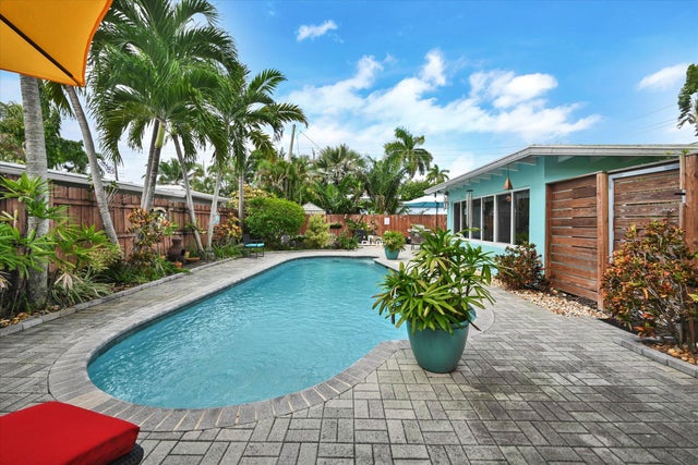5 of 37 - 1541 Ne 16th Terrace, Fort Lauderdale, FL