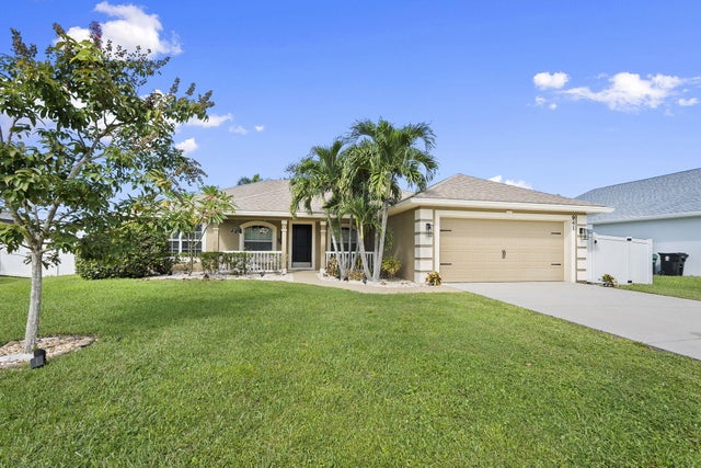 2 of 45 - 941 Sw Consolata Avenue, Port Saint Lucie, FL