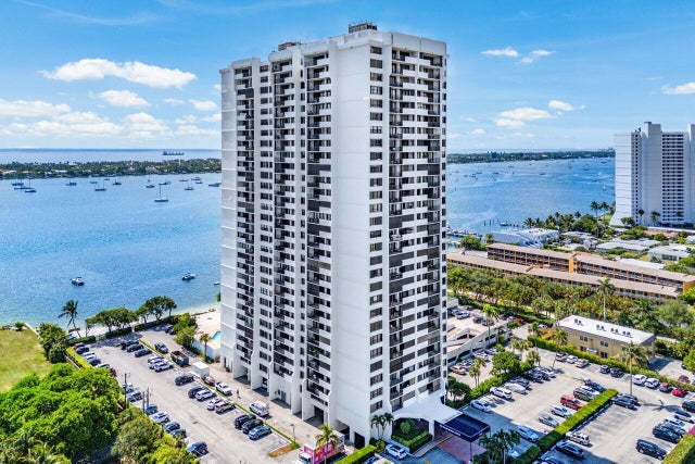 1 of 44 - 5600 N Flagler Drive #ph109, West Palm Beach, FL