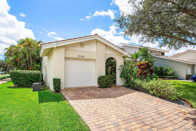 2 of 31 - 6104 Belleza Lane, Boca Raton, FL