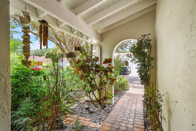 4 of 31 - 6104 Belleza Lane, Boca Raton, FL