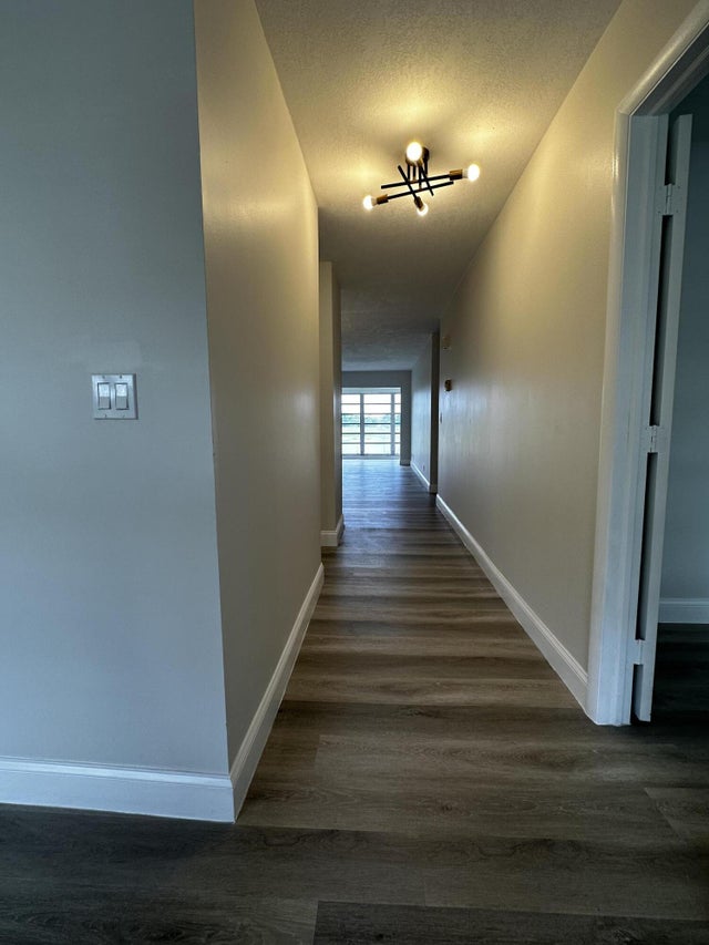 3 of 28 - 13682 Via Flora #h, Delray Beach, FL