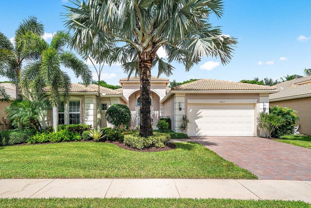 2 of 44 - 10612 Whitewind Circle, Boynton Beach, FL