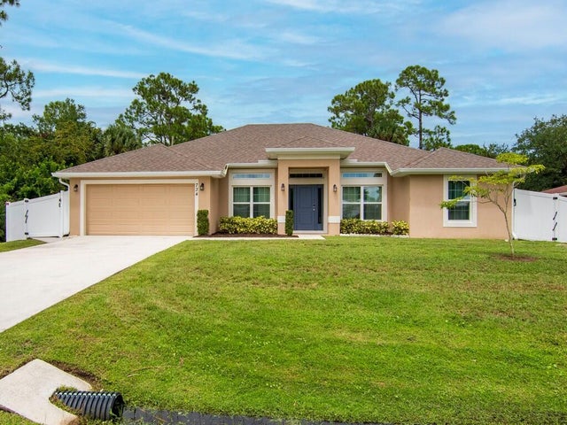 1 of 39 - 734 Doctor Avenue, Sebastian, FL