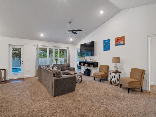 4 of 39 - 734 Doctor Avenue, Sebastian, FL