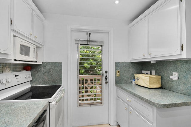 5 of 55 - 400 Ne 20th Street #a207, Boca Raton, FL