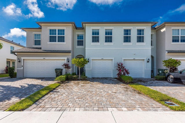 2 of 31 - 6108 Rancho Lane, West Palm Beach, FL