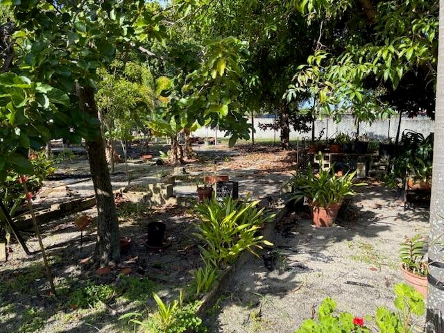 5 of 8 - 617 Ne 8th Avenue, Boynton Beach, FL