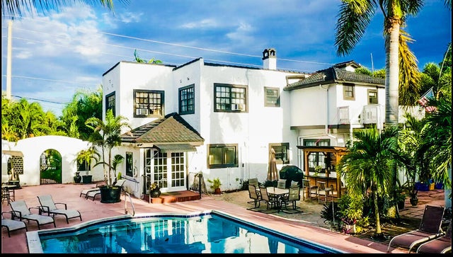 2 of 54 - 701 W Ocean Avenue, Boynton Beach, FL