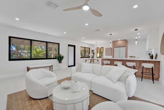 4 of 53 - 2924 Nw 6th Avenue, Wilton Manors, FL